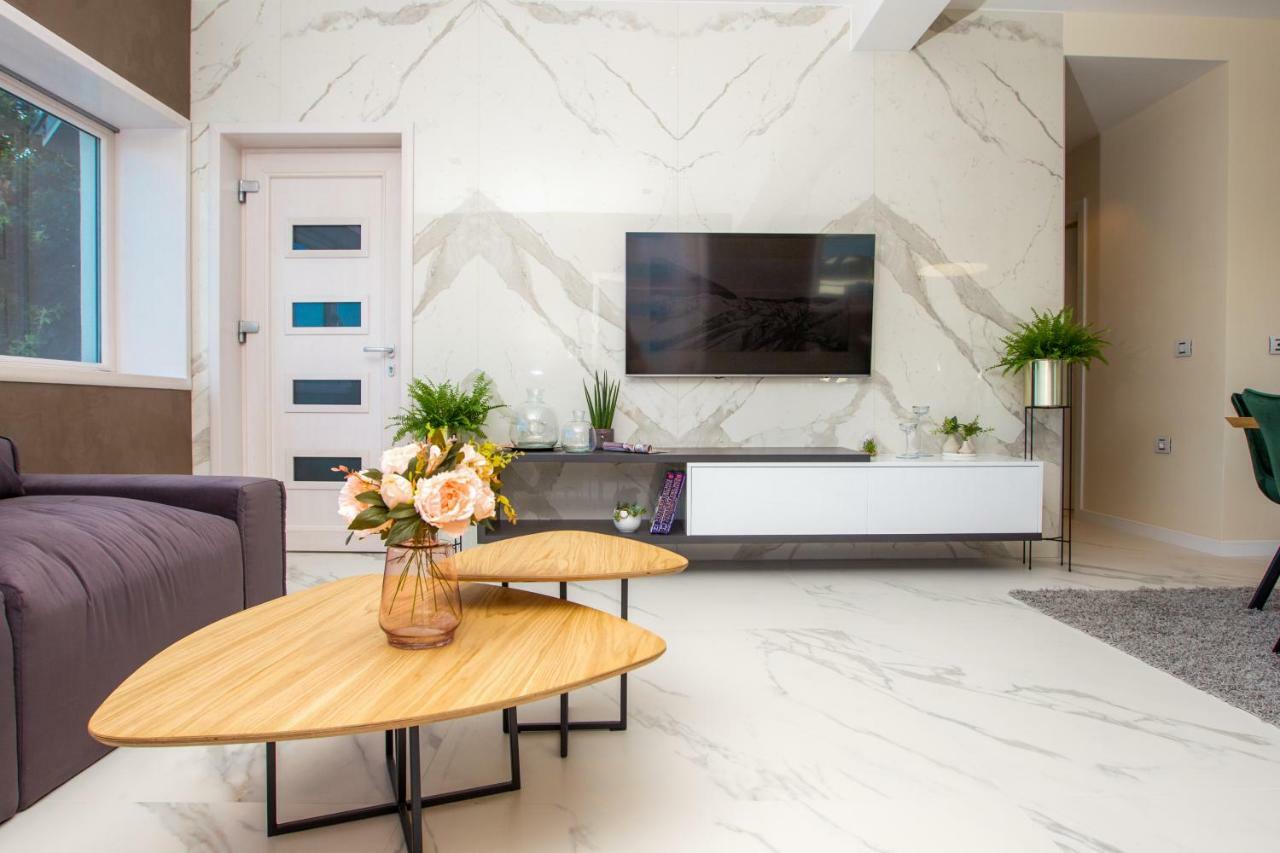 Apartmani Paklenica Noa Starigrad Paklenica Exteriér fotografie