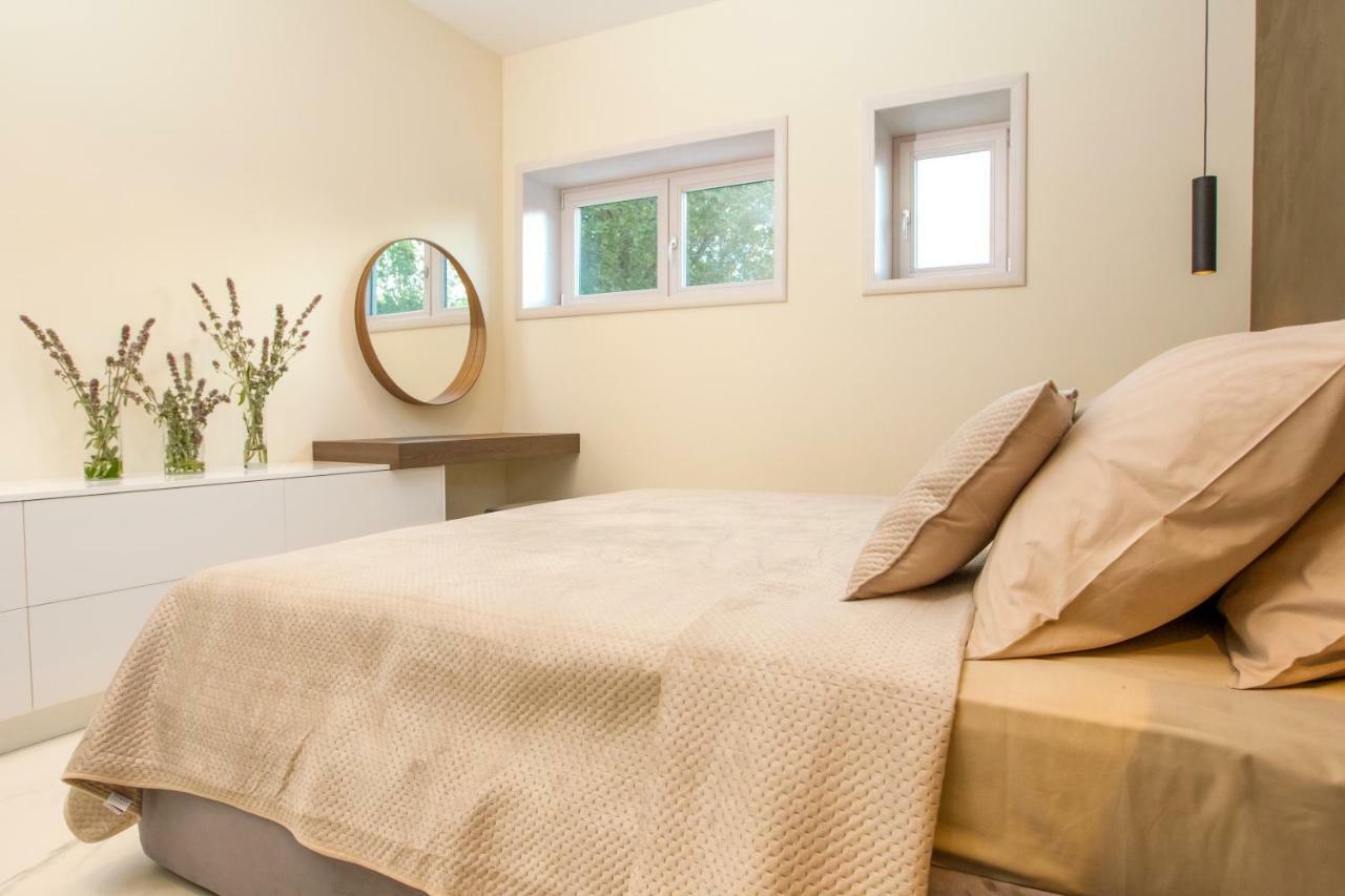 Apartmani Paklenica Noa Starigrad Paklenica Exteriér fotografie